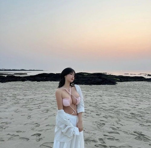 해변의 미인